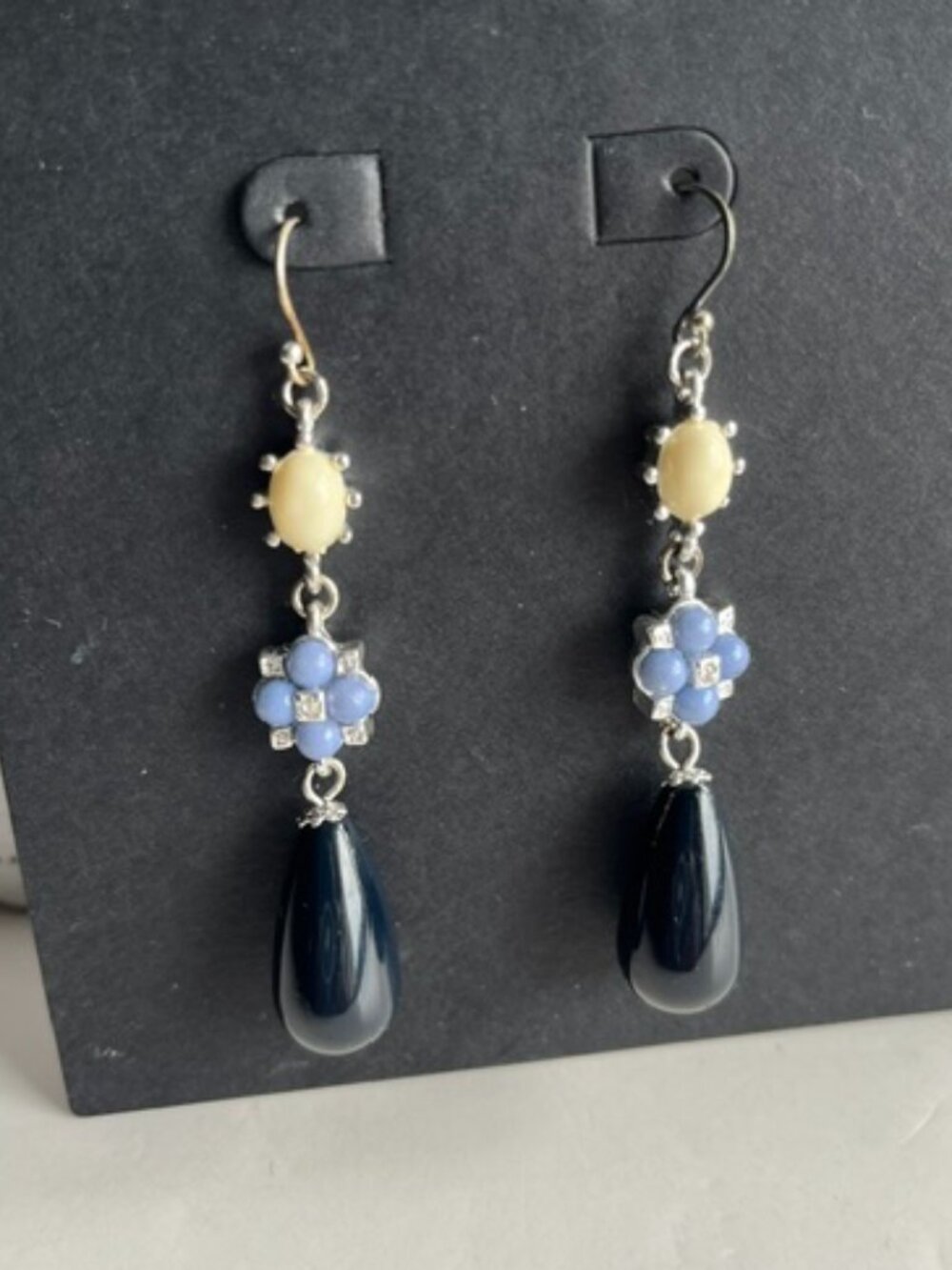 Banana Republic stones drop earrings.